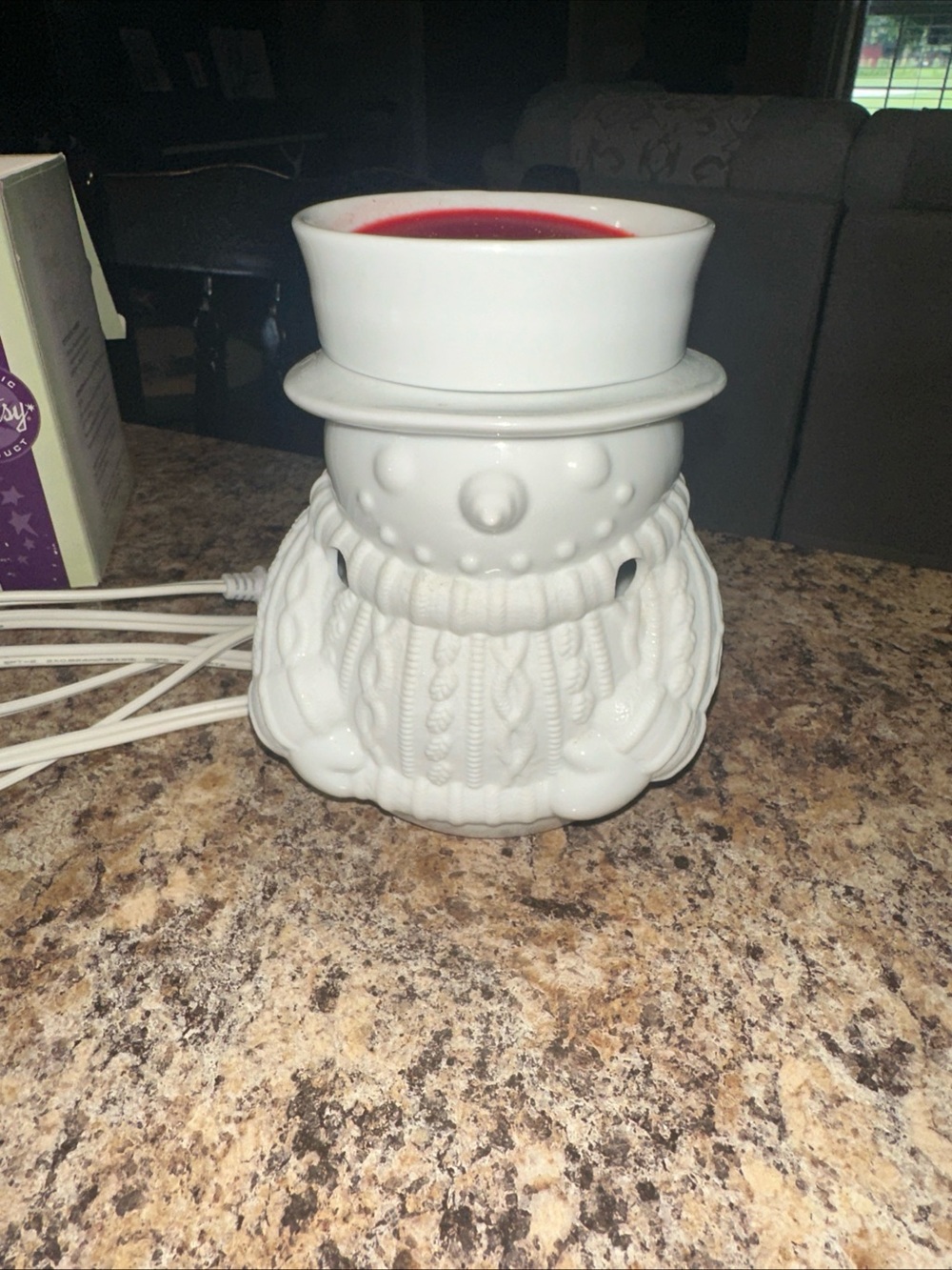 SCENTSY Ceramic Snowman Wax Warmer - White Holiday Home Décor